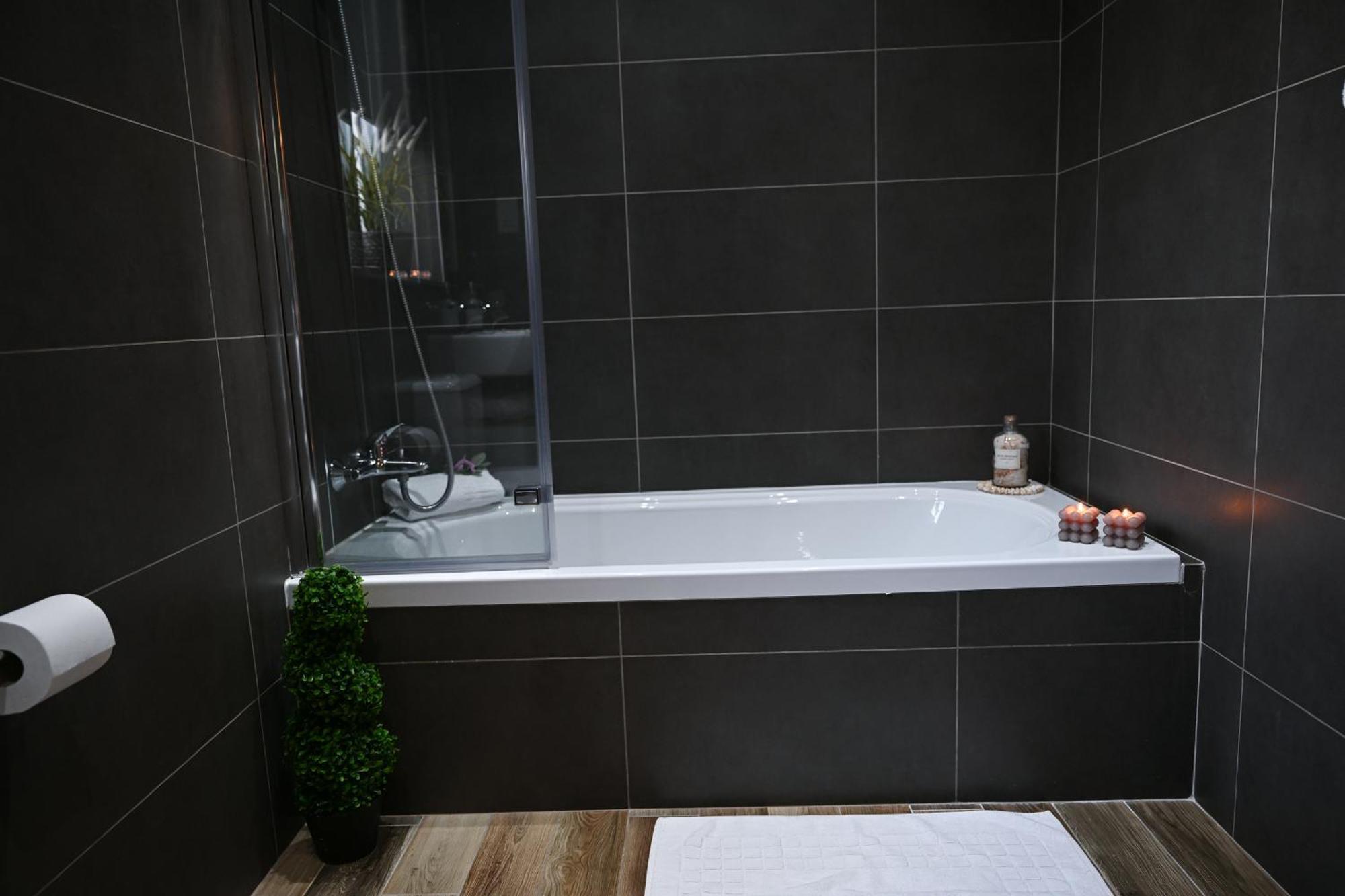 Fl 3 Ta'Lonza Luxury With Hot Tub By Homely 멜리에하 외부 사진